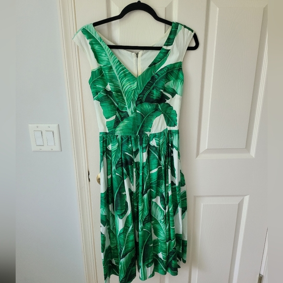Dolce & Gabbana Bana Leaf Print Midi dress - Picture 3 of 7